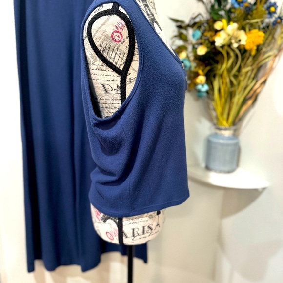 Magnolia 3 piece Loungewear Blue Crop Tank Top, flared pants, & long duster robe - Picture 2 of 14